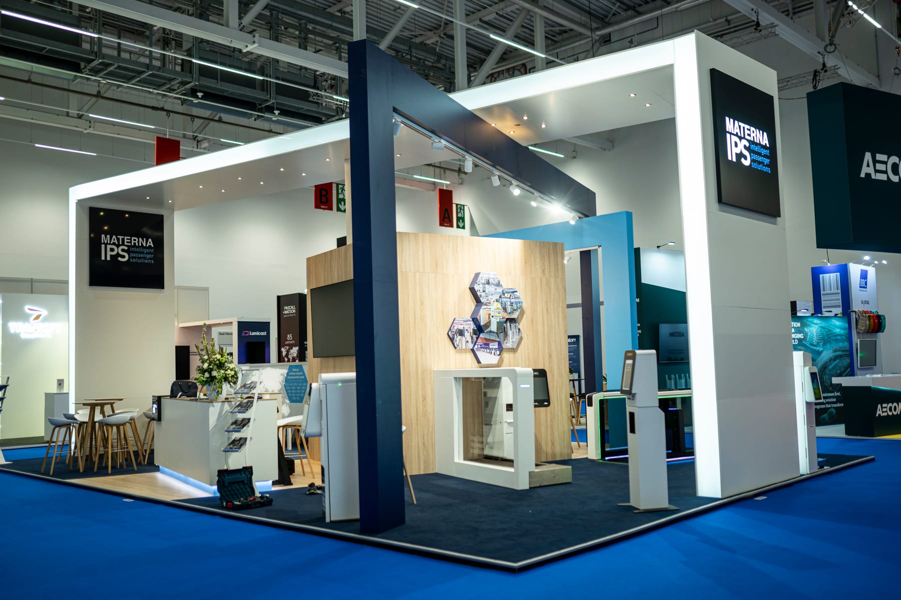 Materna IPS · Messestand